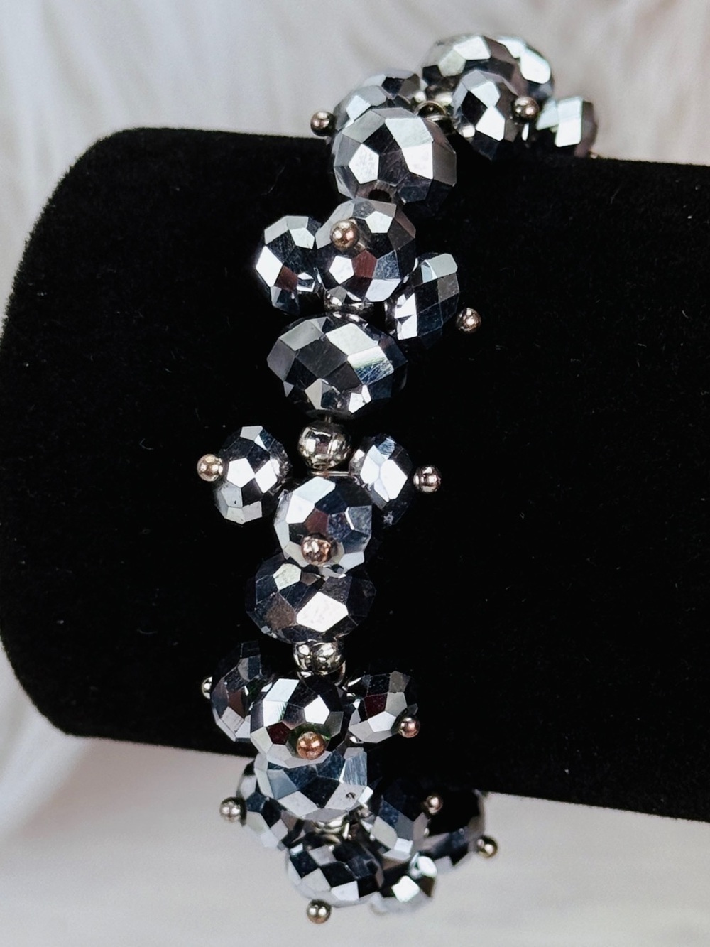Pretty black, reflective stretch costume bracelet